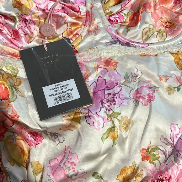 HOUSE OF CB 'Josefina' Ivory Floral Maxi Dress NWT - Picture 11 of 11